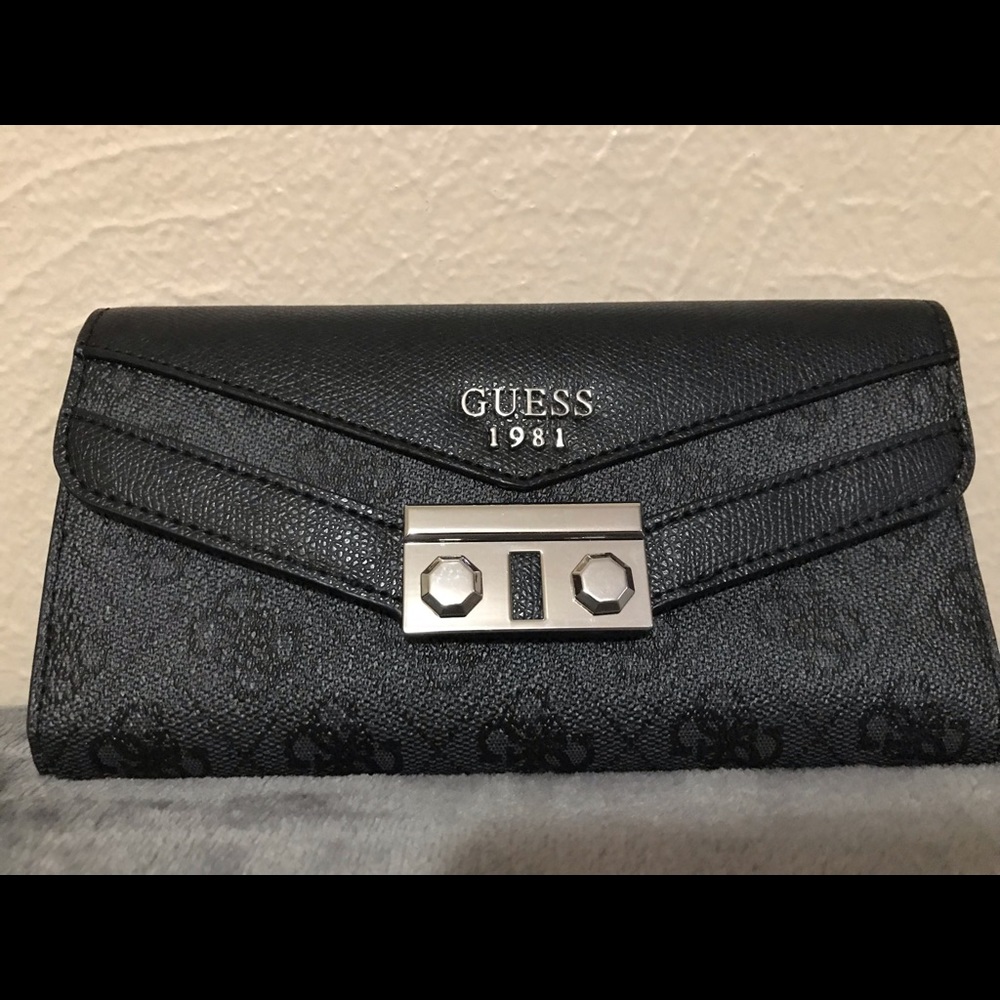 Guess Wallet NWT